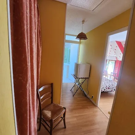 Les Salles Πανσιόν Beauvoir (Manche)