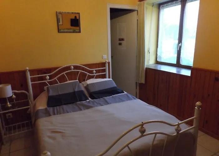 게스트하우스 샹브레 르 살르 3*